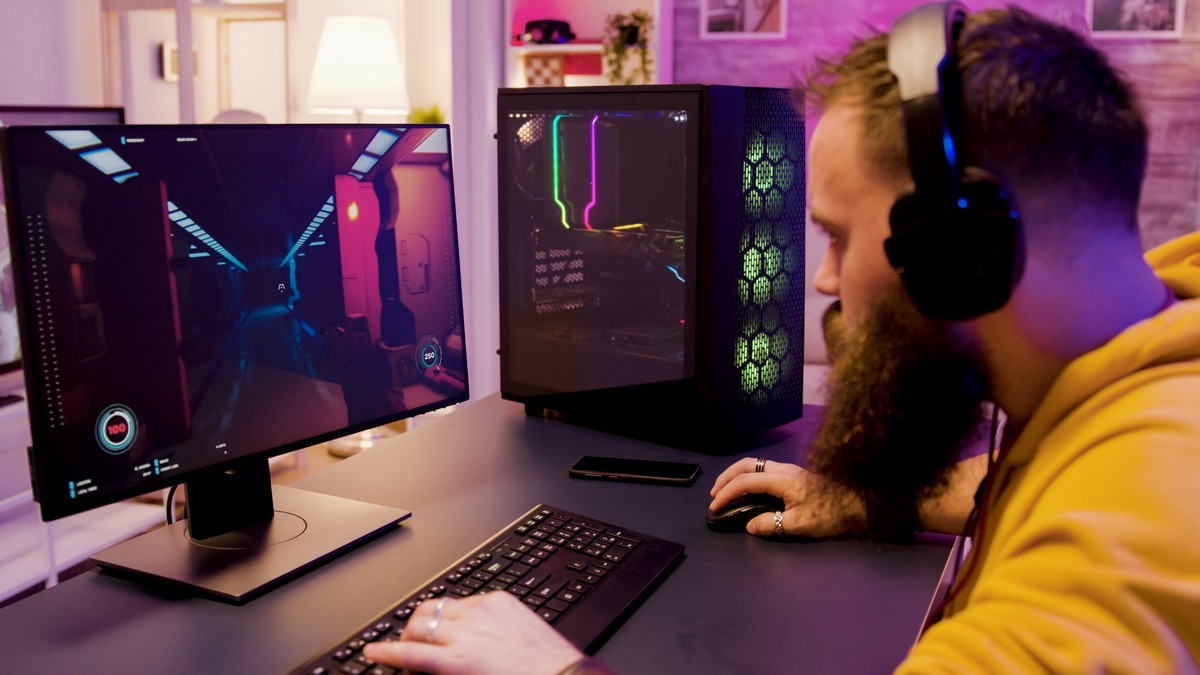 Matériel essentiel pour un setup de jeu compétitif : Boostez vos performances avec ces équipements clés !